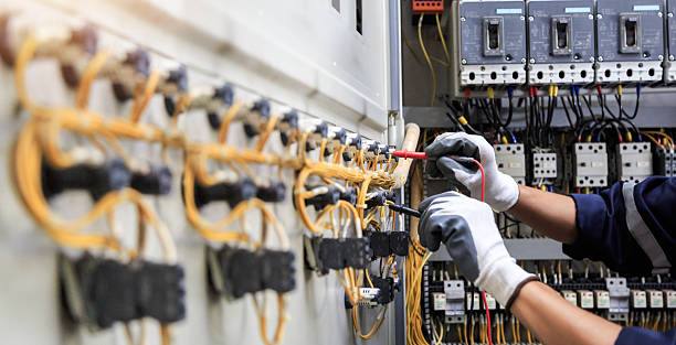 Professional Electrician technician working in Rochester, WI